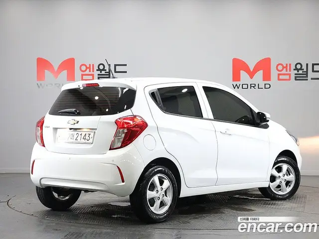 Chevrolet Spark 2020 1.0 автомат (гидро), миниатюра 3