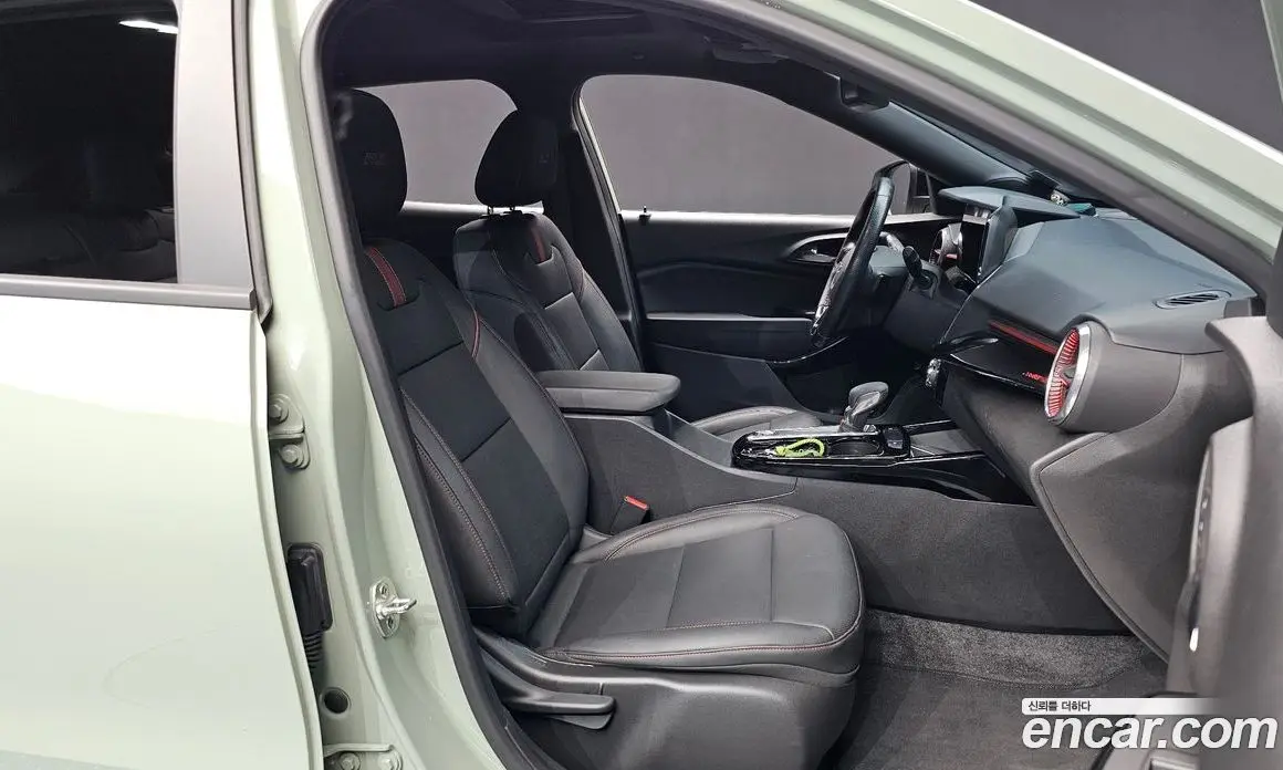 Chevrolet Trax 2023 1.2 автомат (гидро), фото 12