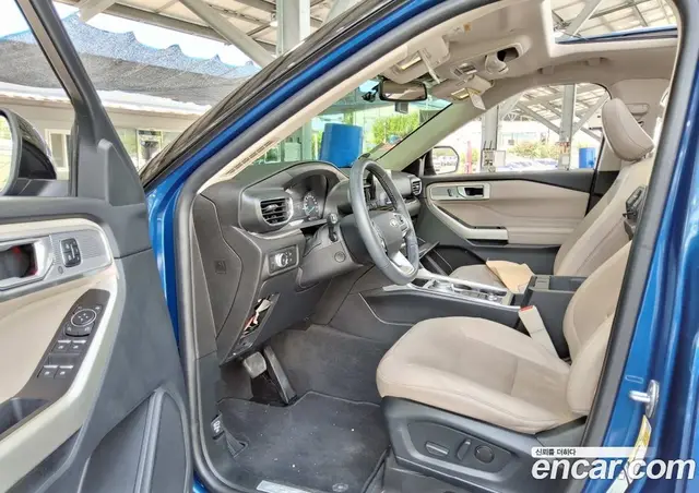Ford Explorer 2022 2.3 автомат (гидро), миниатюра 4