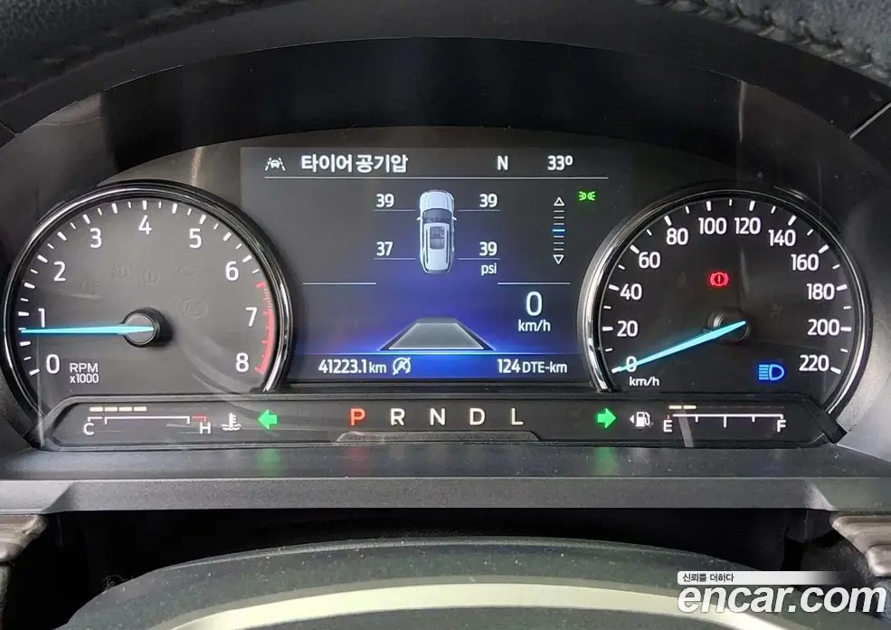 Ford Explorer 2022 2.3 автомат (гидро), фото 7