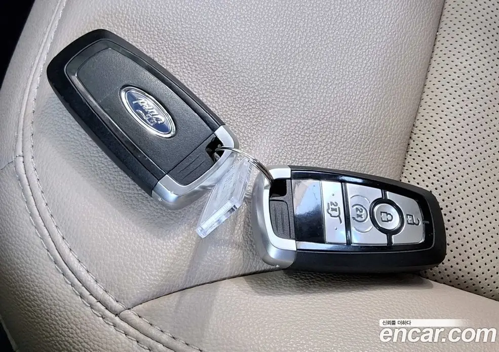 Ford Explorer 2022 2.3 автомат (гидро), фото 8