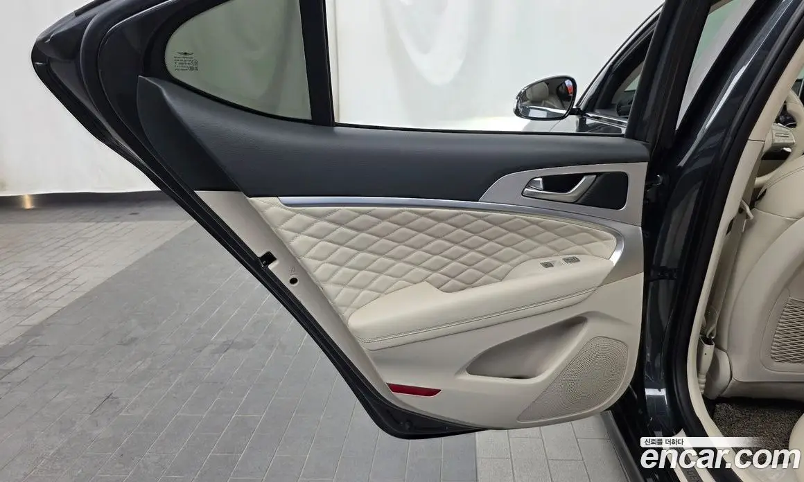 Genesis G70 2019 2.0 автомат (гидро), фото 15