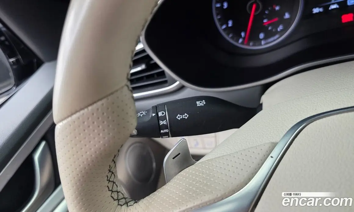 Genesis G70 2019 2.0 автомат (гидро), фото 30