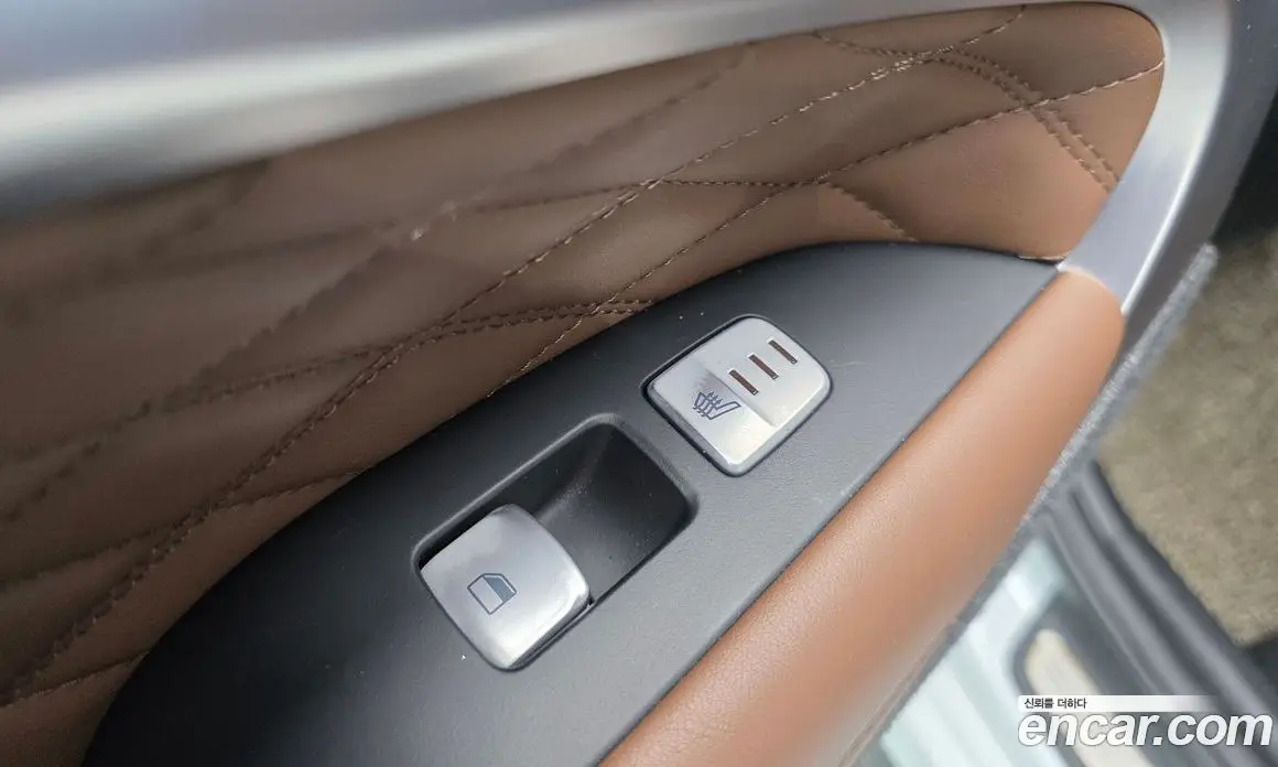 Genesis G70 2019 2.0 автомат (гидро), фото 18