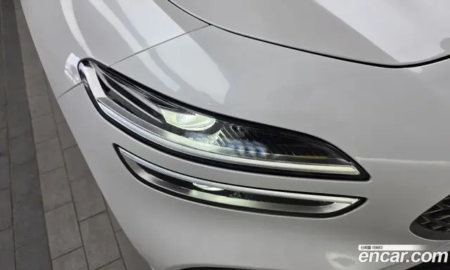 Genesis G70 2023 2.0 автомат (гидро), миниатюра 8