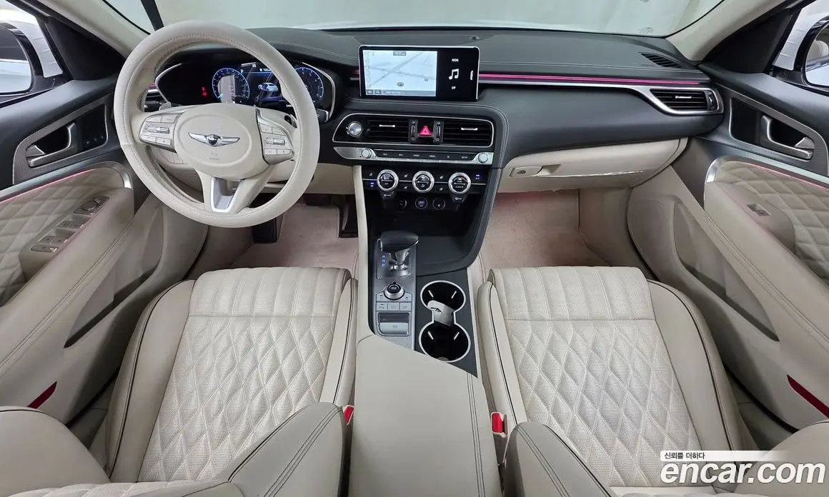 Genesis G70 2023 2.0 автомат (гидро), фото 10