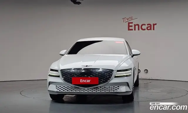 Genesis G80 2023 0.2 автомат (гидро), миниатюра 2