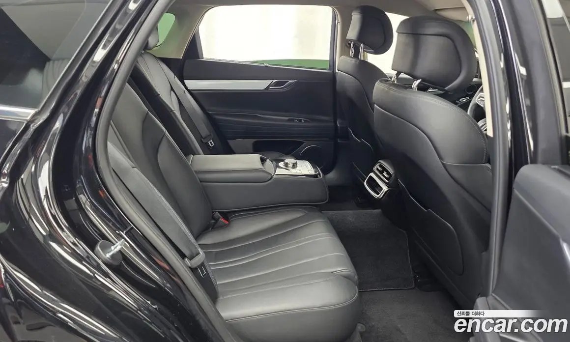 Genesis G80 2024 2.5 автомат (гидро), фото 12
