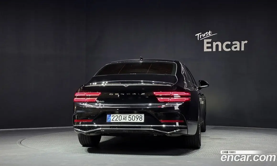 Genesis G80 2024 2.5 автомат (гидро), фото 4