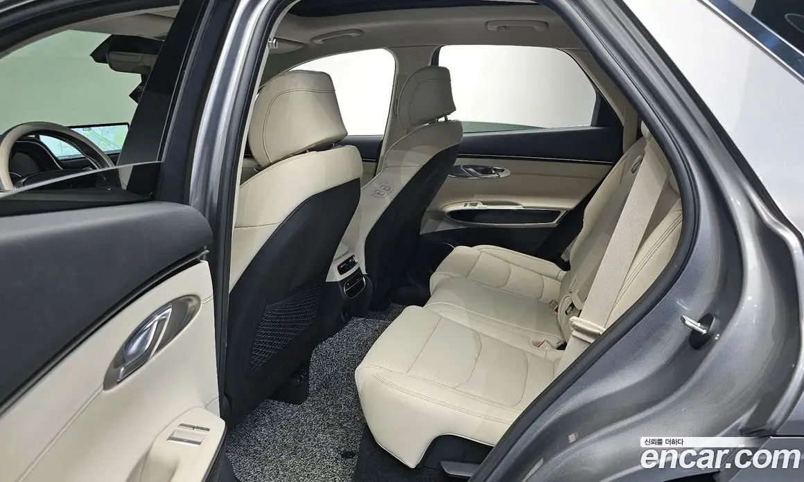Genesis GV70 2021 2.5 автомат (гидро), фото 17