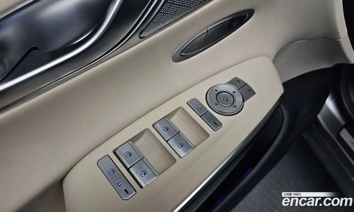 Genesis GV70 2021 2.5 автомат (гидро), фото 27