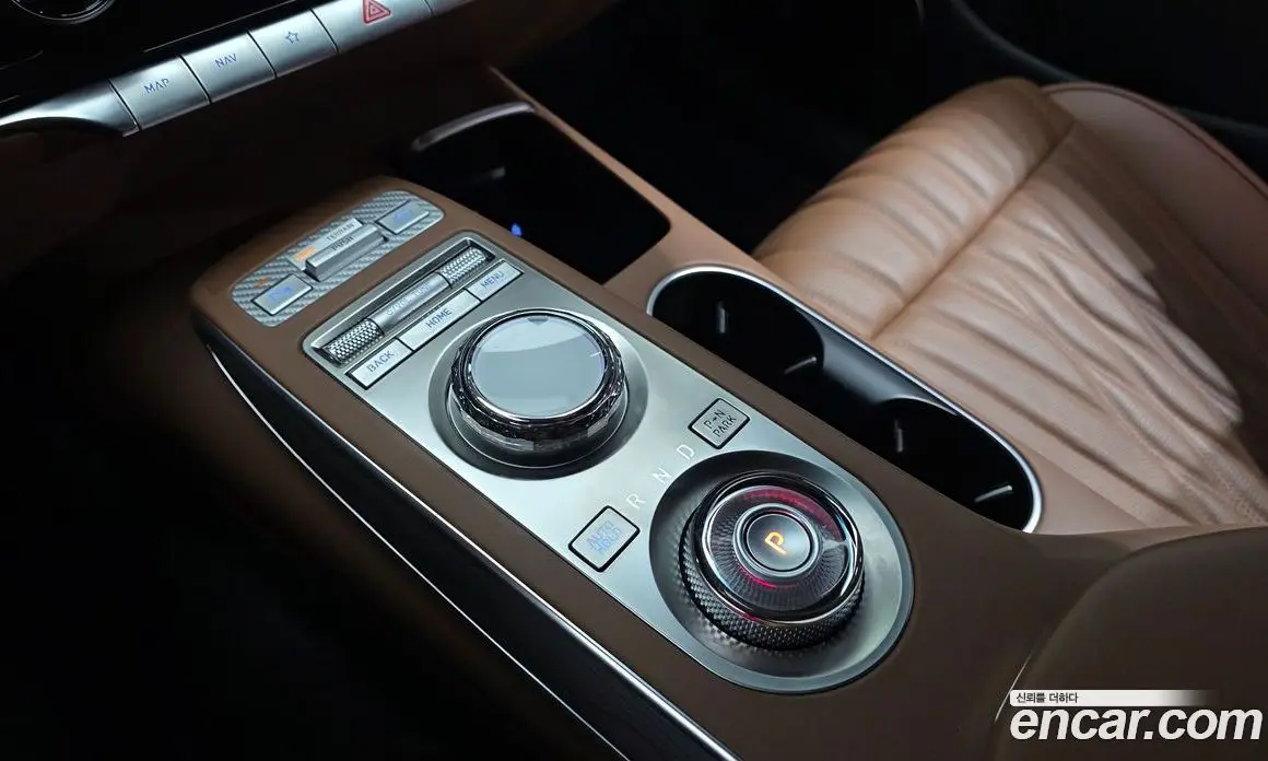 Genesis GV70 2022 2.5 автомат (гидро), фото 12