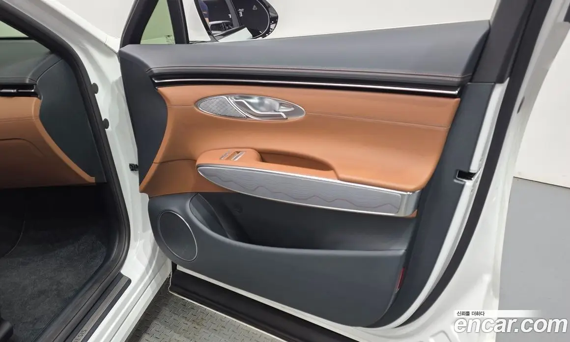 Genesis GV70 2022 2.5 автомат (гидро), фото 14