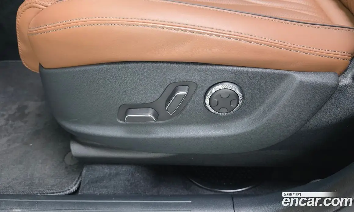Genesis GV70 2022 2.5 автомат (гидро), фото 34