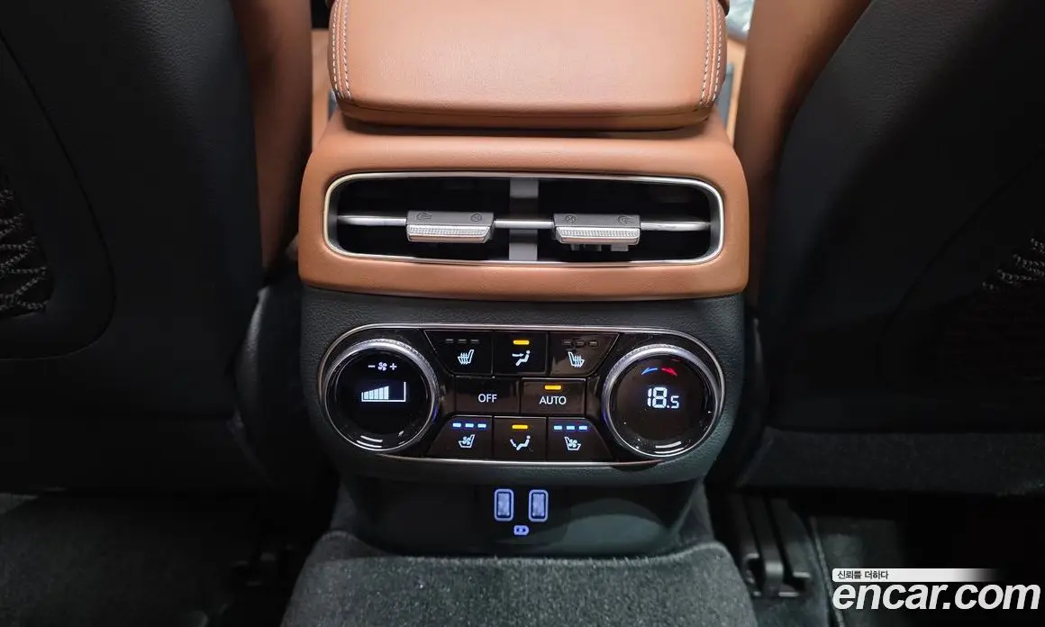 Genesis GV70 2022 2.5 автомат (гидро), фото 37