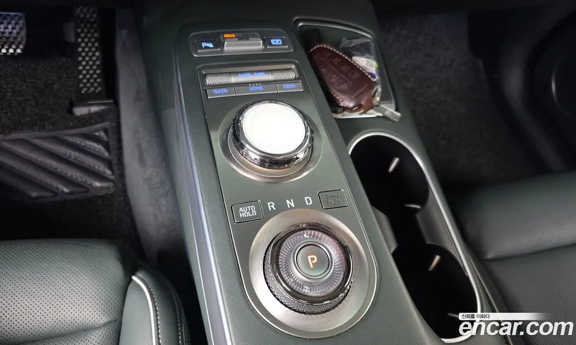 Genesis GV70 2022 0.1 автомат (гидро), фото 11
