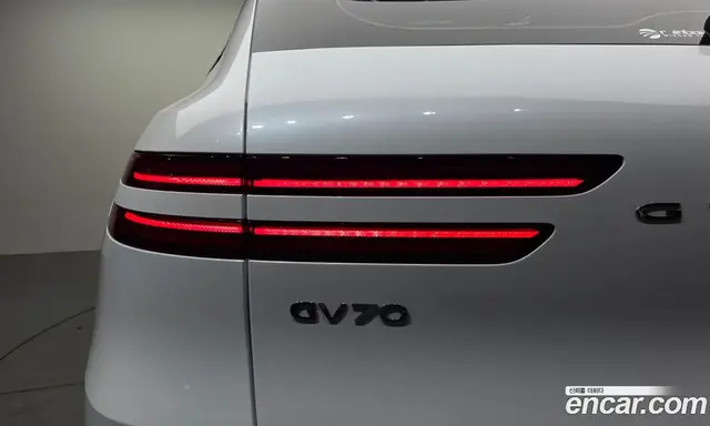 Genesis GV70 2022 0.1 автомат (гидро), миниатюра 8