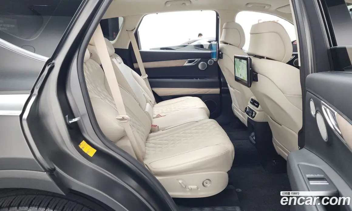 Genesis GV80 2023 3.5 автомат (гидро), фото 17