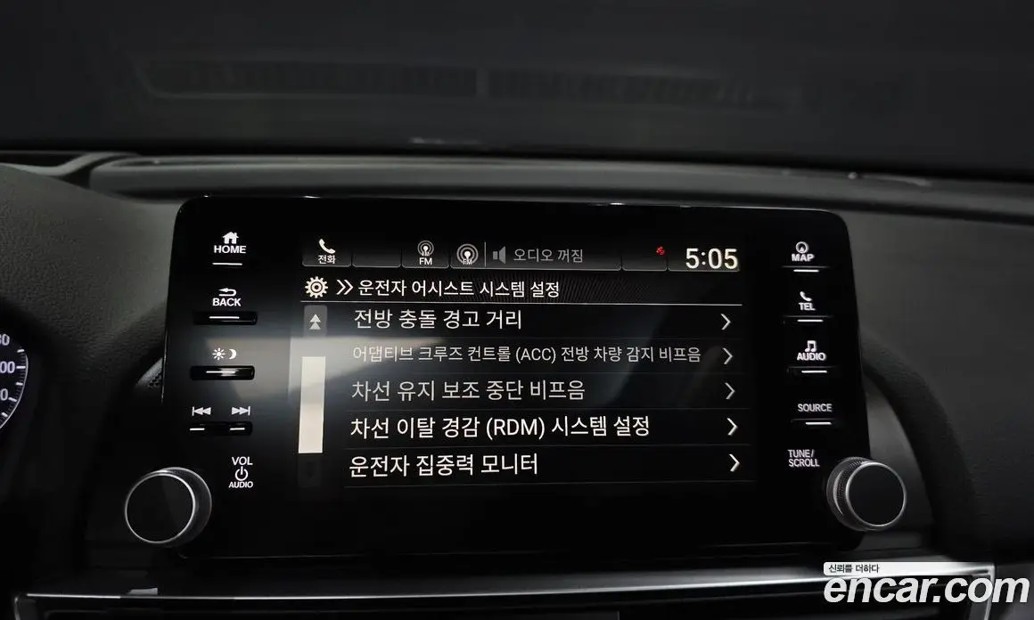 Honda Accord 2019 2.0 автомат (гидро), фото 16