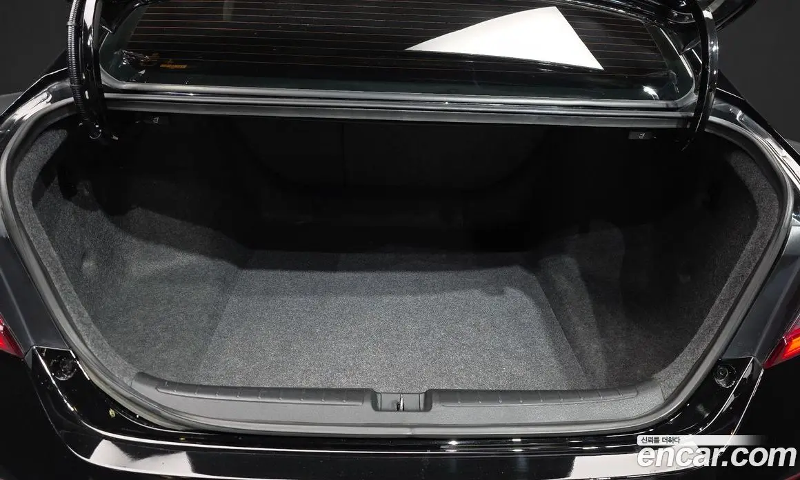 Honda Accord 2019 2.0 автомат (гидро), фото 20