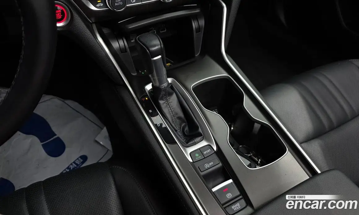Honda Accord 2021 1.5 автомат (гидро), фото 11