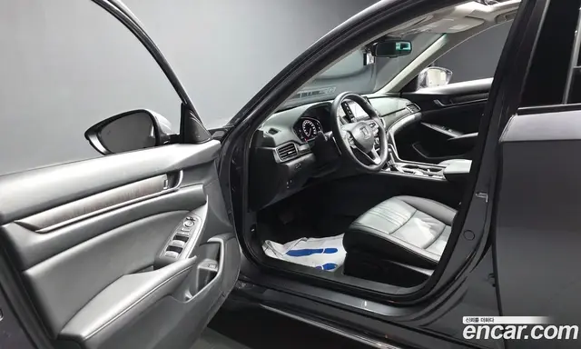 Honda Accord 2021 1.5 автомат (гидро), миниатюра 12