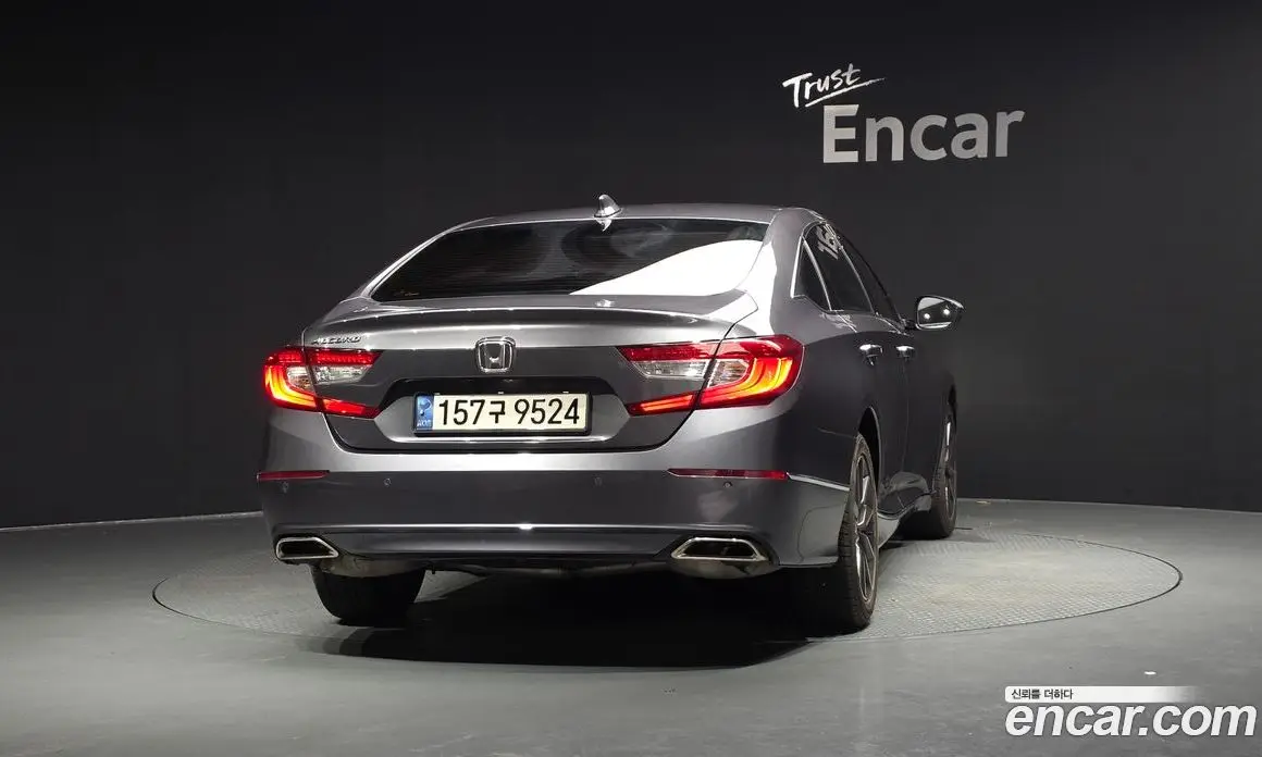 Honda Accord 2021 1.5 автомат (гидро), фото 3