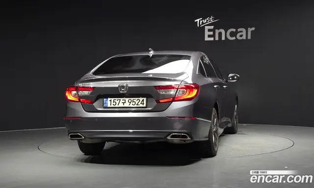 Honda Accord 2021 1.5 автомат (гидро), миниатюра 3
