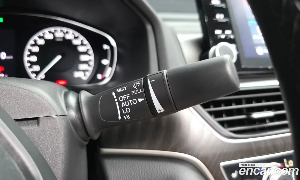 Honda Accord 2021 1.5 автомат (гидро), фото 36