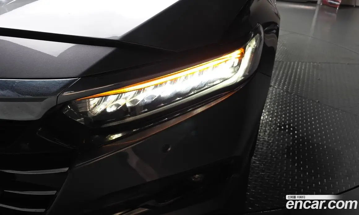 Honda Accord 2021 1.5 автомат (гидро), фото 7