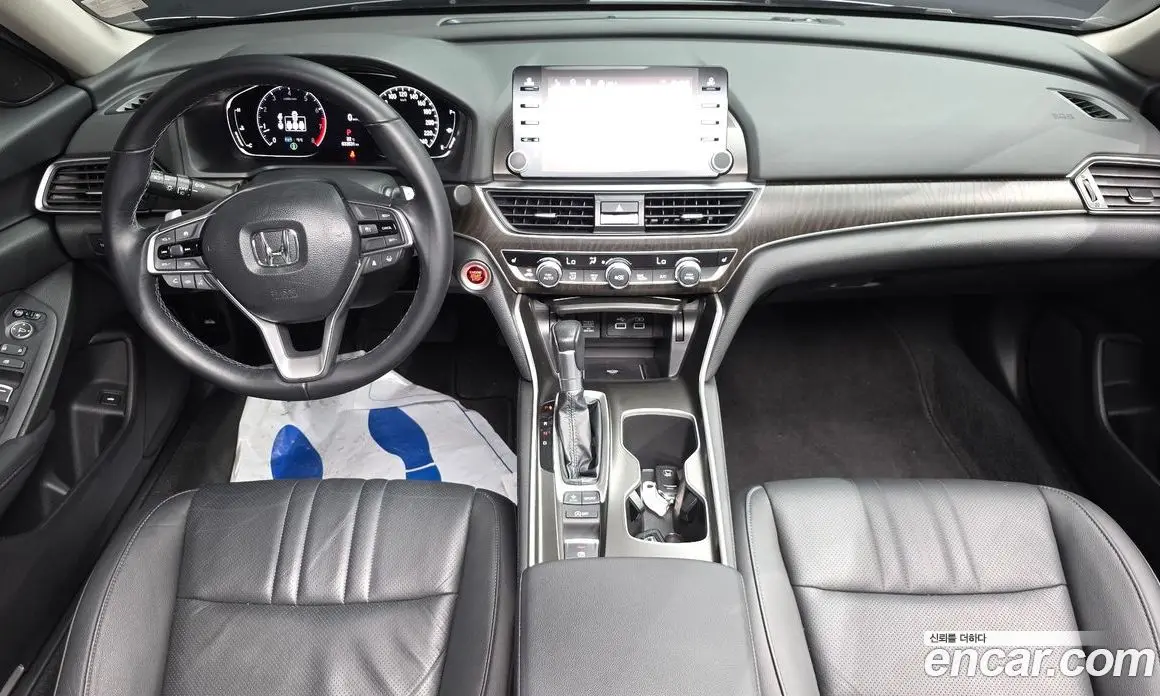 Honda Accord 2021 1.5 автомат (гидро), фото 9