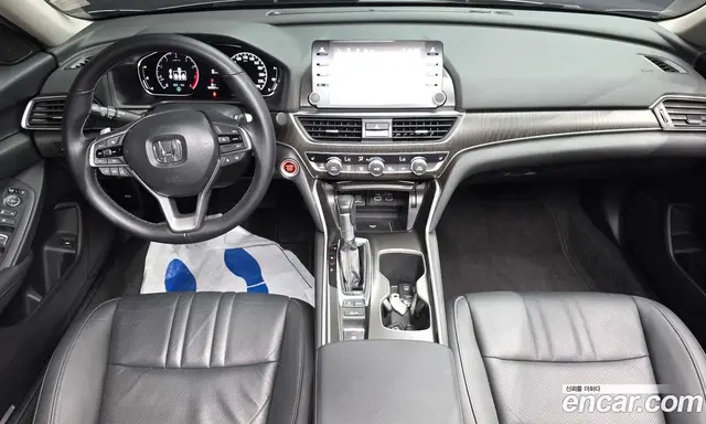 Honda Accord 2021 1.5 автомат (гидро), миниатюра 9