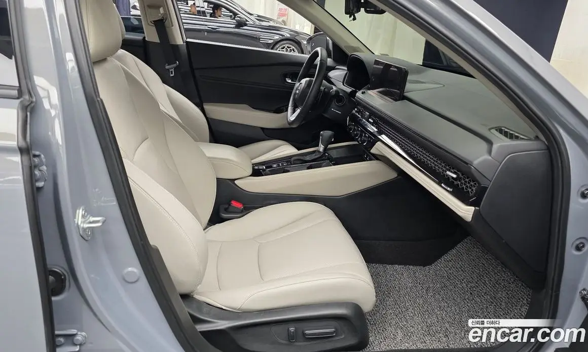 Honda Accord 2025 2.0 автомат (гидро), фото 16