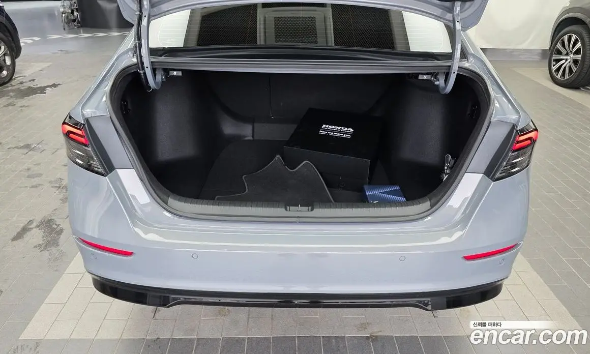 Honda Accord 2025 2.0 автомат (гидро), фото 26