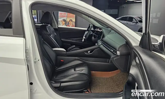 Hyundai Avante 2022 1.6 автомат (гидро), миниатюра 12