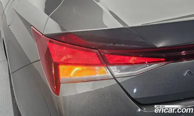 Hyundai Avante 2022 1.6 автомат (гидро), миниатюра 9