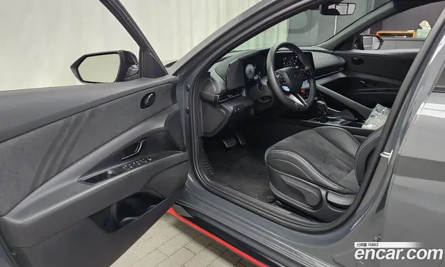 Hyundai Avante 2025 2.0 автомат (гидро), миниатюра 12