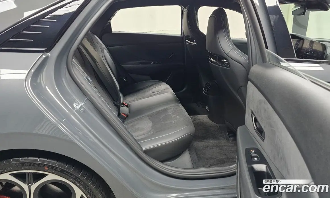 Hyundai Avante 2025 2.0 автомат (гидро), фото 16