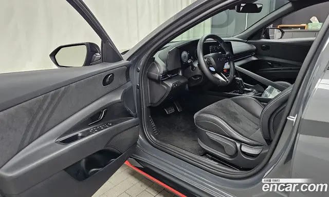 Hyundai Avante 2025 2.0 автомат (гидро), миниатюра 12