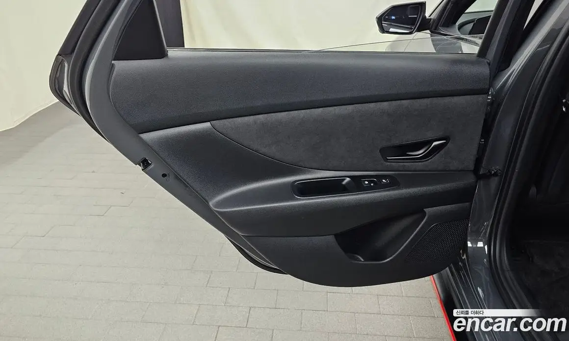 Hyundai Avante 2025 2.0 автомат (гидро), фото 14