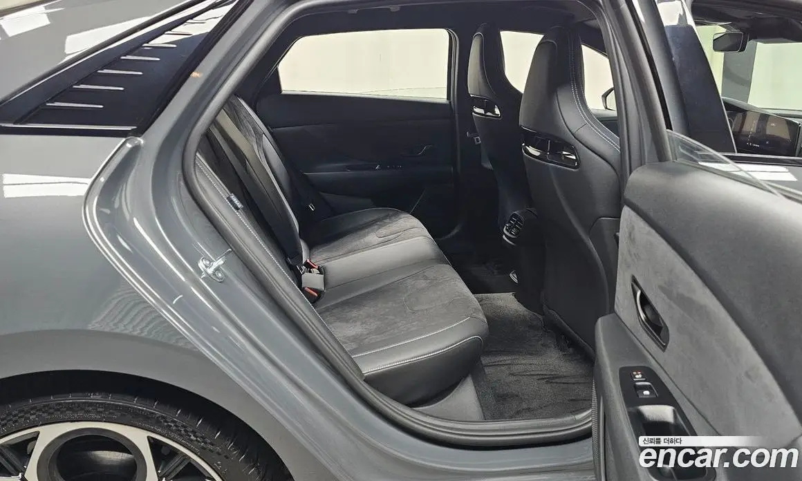 Hyundai Avante 2025 2.0 автомат (гидро), фото 16