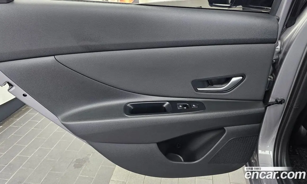 Hyundai Avante 2025 1.6 автомат (гидро), фото 15