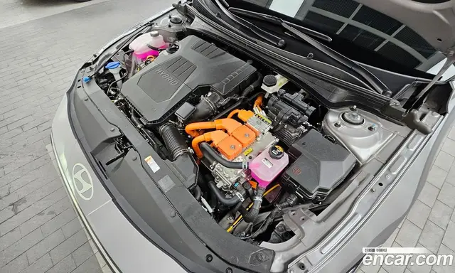 Hyundai Avante 2025 1.6 автомат (гидро), миниатюра 6