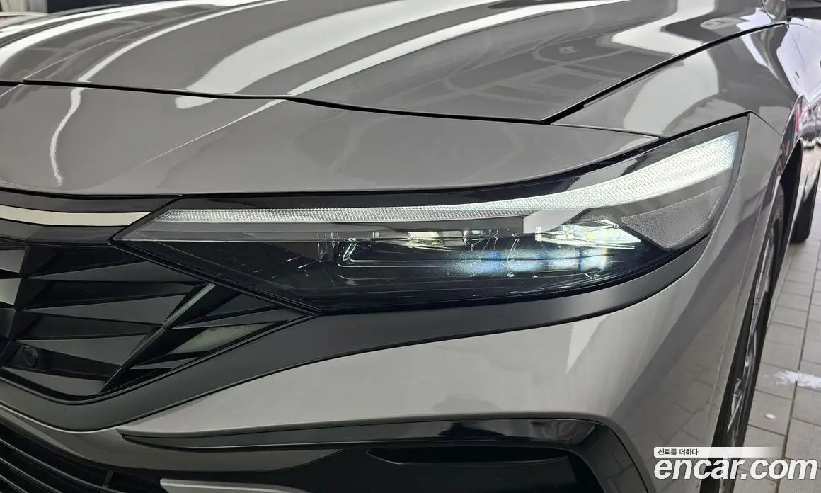 Hyundai Avante 2025 1.6 автомат (гидро), фото 8