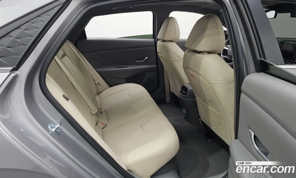 Hyundai Avante 2025 1.6 автомат (гидро), фото 17