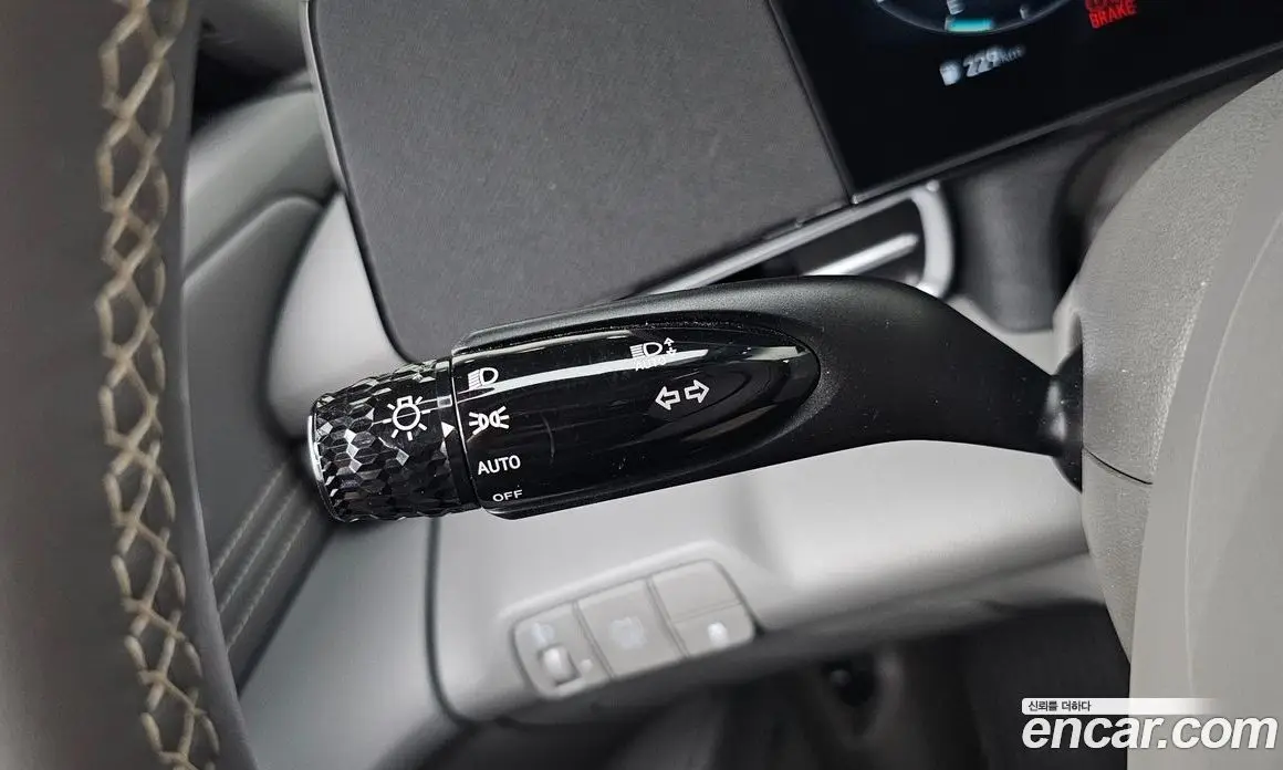 Hyundai Avante 2025 1.6 автомат (гидро), фото 25