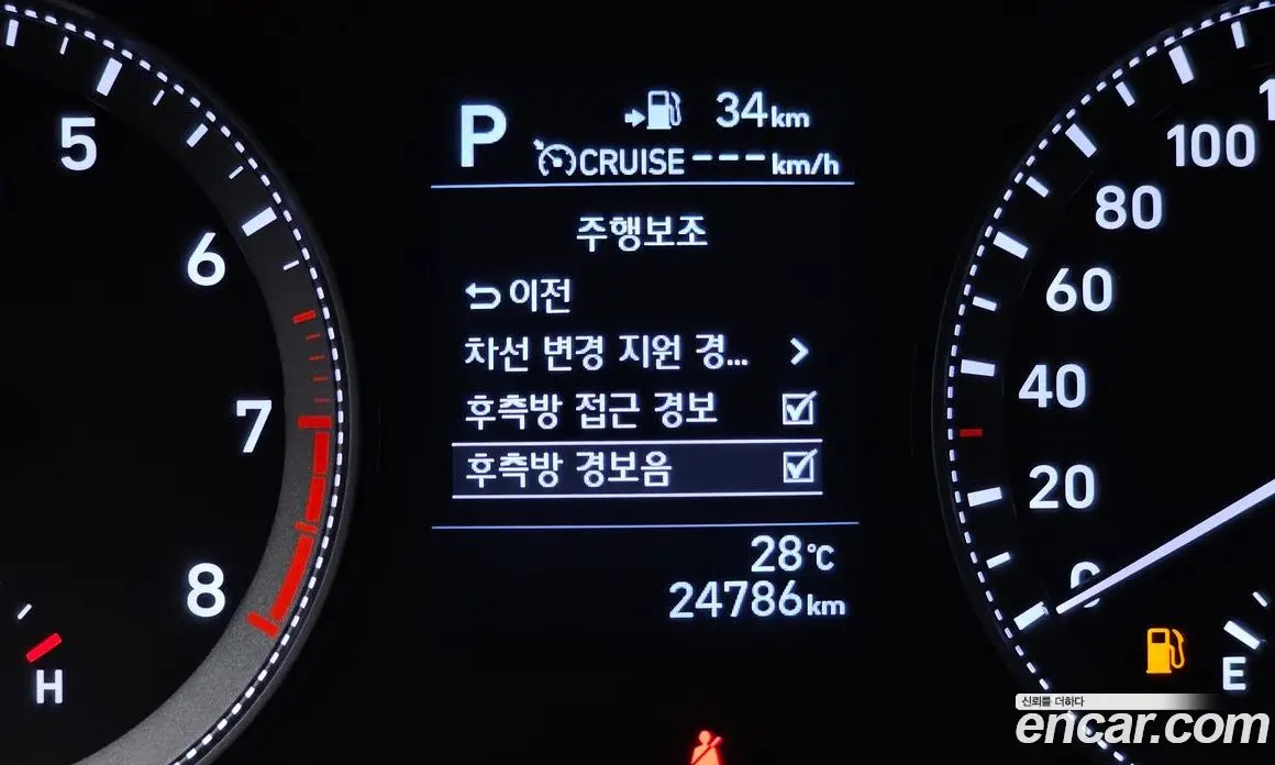 Hyundai Grandeur 2017 3.0 автомат (гидро), фото 22
