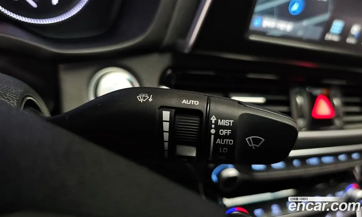 Hyundai Grandeur 2017 3.0 автомат (гидро), фото 27