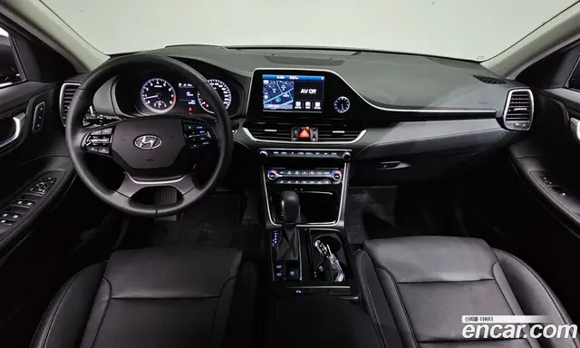 Hyundai Grandeur 2017 3.0 автомат (гидро), миниатюра 9
