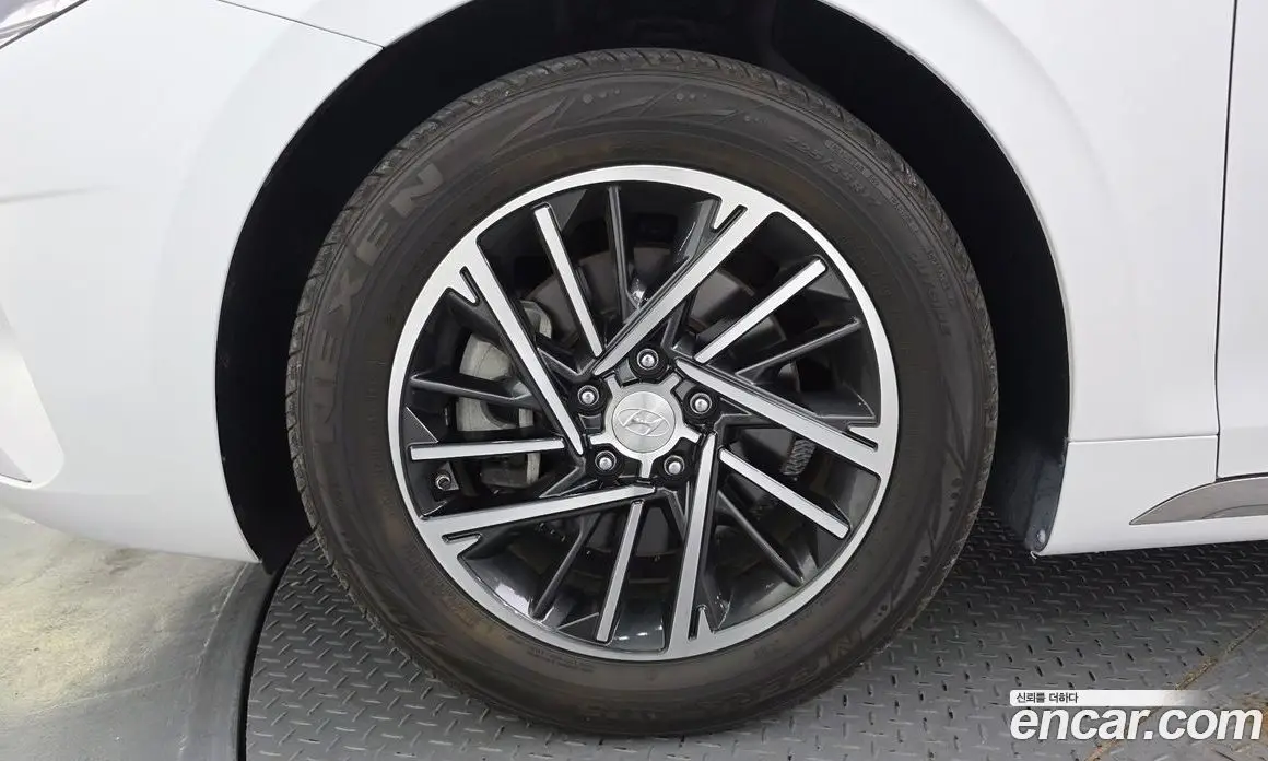 Hyundai Grandeur 2022 2.5 автомат (гидро), фото 5